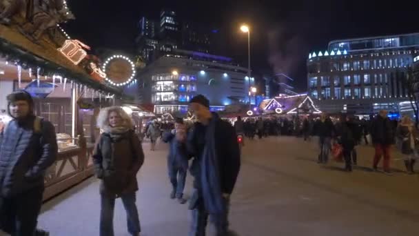 Bezoek Aan Kerstmarkt Der Hauptwache — Stockvideo