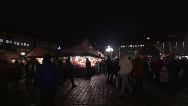 Turistas Lugareños Mercado Navidad — Vídeos de Stock