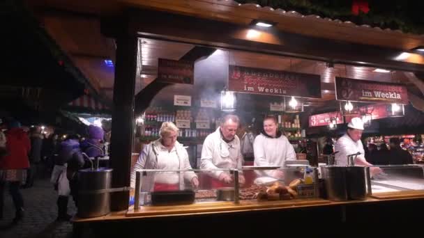 Chefs Cooking Food Stall Christmas Market — Stock Video