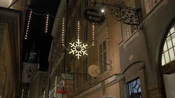 Rue Étroite Avec Décoration Noël — Video