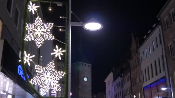 Low Angle Street Pole Christmas Lights — Stock Video