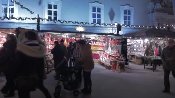 Walking Stalls Christmas Market — Stock Video