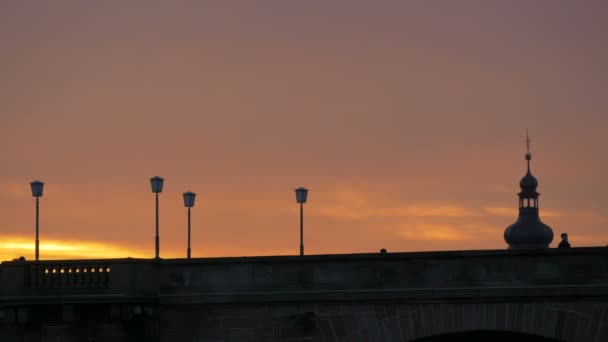 Zonsondergang Oude Brug Heidelberg — Stockvideo