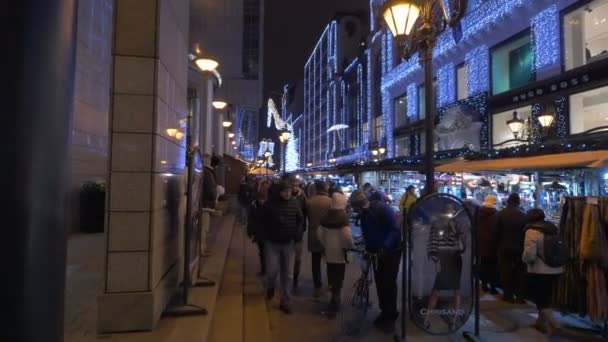 Fashion Street Crowded Christmas — Stock Video