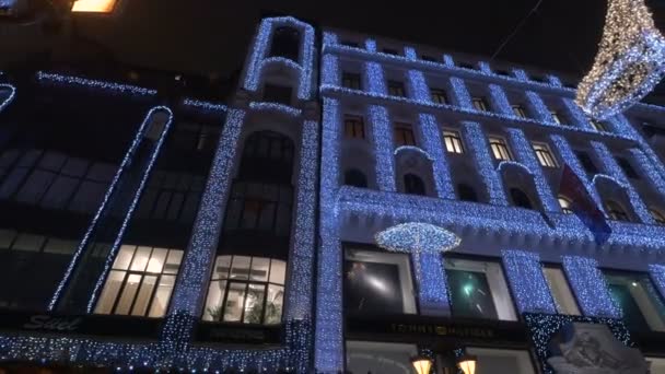 Noel Dekore Edilmiş Bina — Stok video