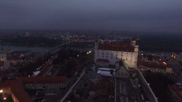 Bratislava Slott Sett Natten Antenn — Stockvideo