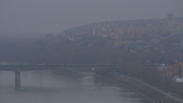 Puente Grande Día Niebla — Vídeo de stock