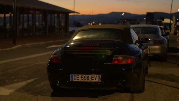 Porsche Carrera Zaparkowane Ulicy — Wideo stockowe
