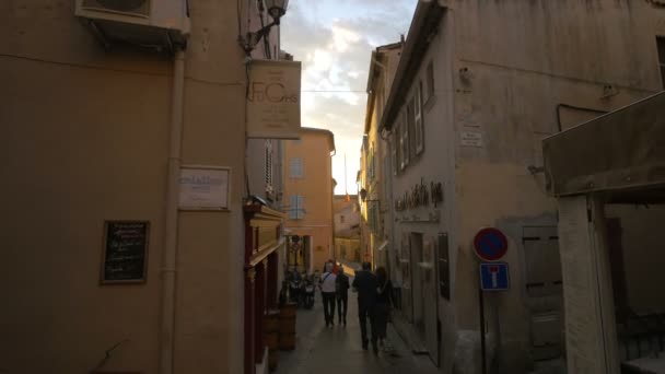 Τουρίστες Πόδια Στην Rue Des Commercants — Αρχείο Βίντεο