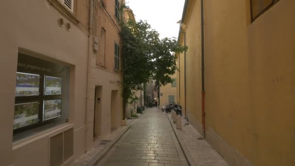 Rue Clocher Στο Saint Tropez — Αρχείο Βίντεο