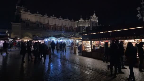Julmarknad Framför Texthallen Krakow — Stockvideo