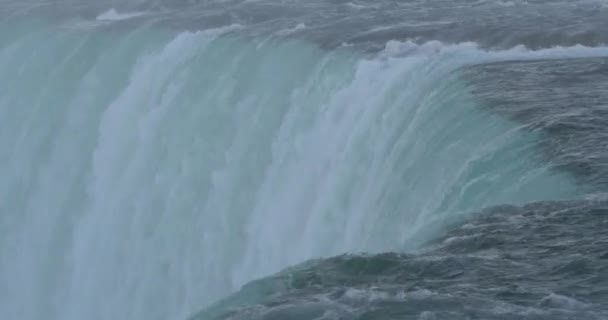 Dichtbij Uitzicht Niagara Falls Canada — Stockvideo