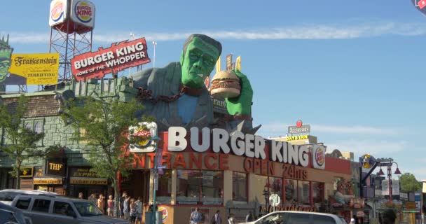 Burger King Frankensteinův Dům Kanadě — Stock video