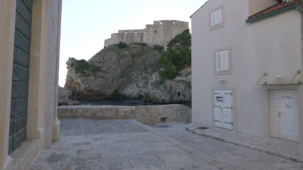 Cliffs Και Φρούριο Lovrijenac — Αρχείο Βίντεο