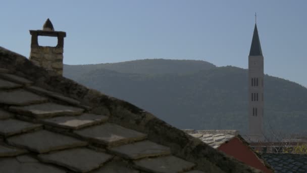 Telhado Pedra Torre Igreja Católica Mostar — Vídeo de Stock