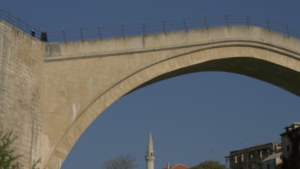 Stari Meeste Toren Van Moskee Mostar — Stockvideo