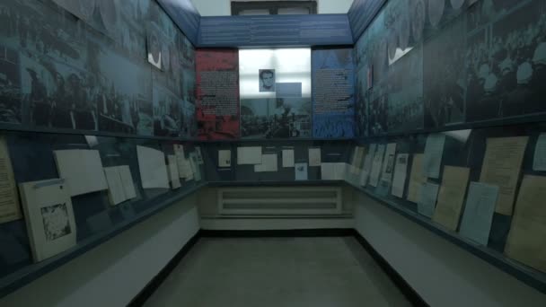 シート記念館の写真付きの部屋 — ストック動画