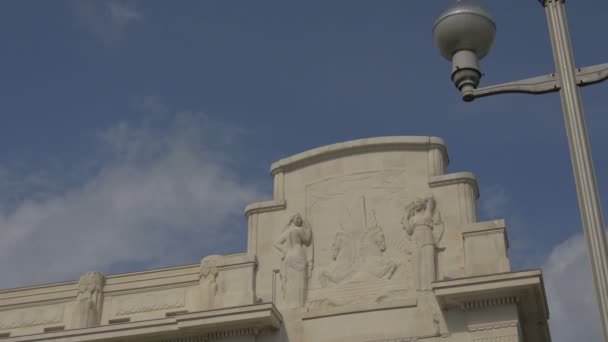 Bas Relief Sur Bâtiment Antique — Video