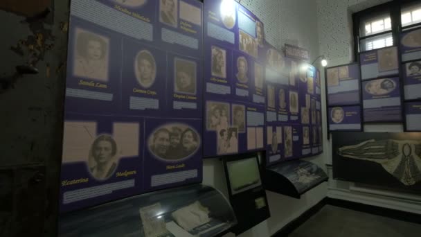 Bilder Kvinnor Sighet Memorial Museum — Stockvideo