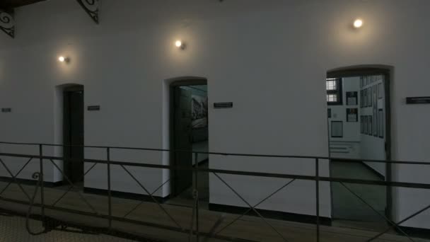 Δωμάτια Του Πρώτου Ορόφου Στο Μουσείο Μνημείων Sighet — Αρχείο Βίντεο
