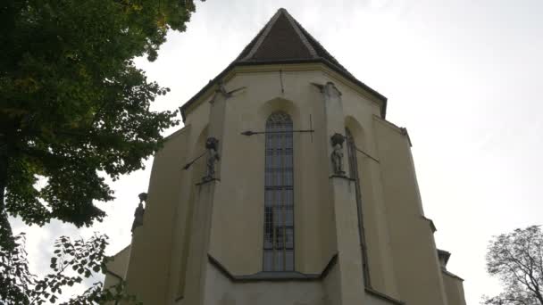Вид Сзади Церковь Холме — стоковое видео