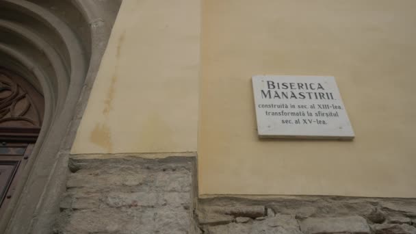 Placa Conmemorativa Iglesia Del Monasterio — Vídeos de Stock