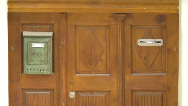 Wooden Door Mailbox — Stock Video