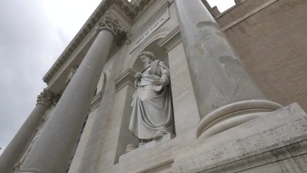 Posąg Papieża Aleksandra Porta Pia — Wideo stockowe