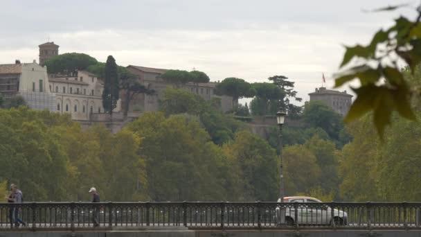 Romeinse Stadsgezicht Met Gebouwen Bomen — Stockvideo