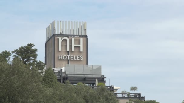 Nhhoteles酒店签署 — 图库视频影像
