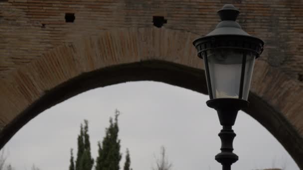 Lampa Ściana Cegły — Wideo stockowe