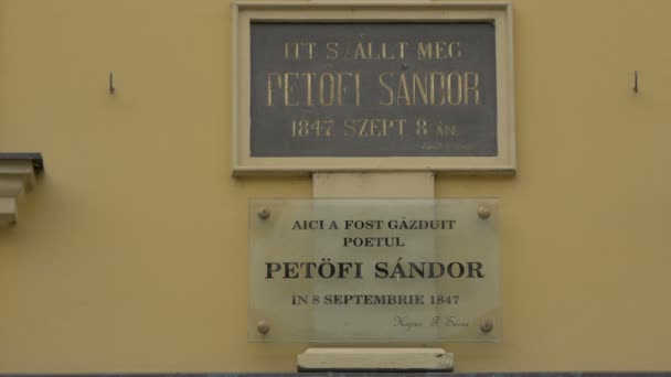 Petofi Sandor Placa Memorial — Vídeo de Stock