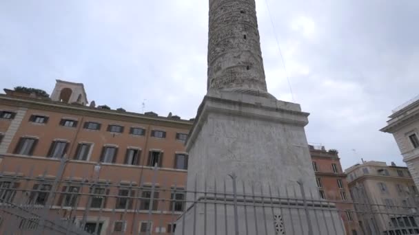 Roma Daki Marcus Aurelius Sütunu Üzerine Latince Yazı — Stok video