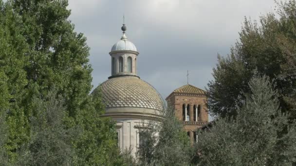 Cúpula Iglesia Santi Giovanni Paolo — Vídeos de Stock