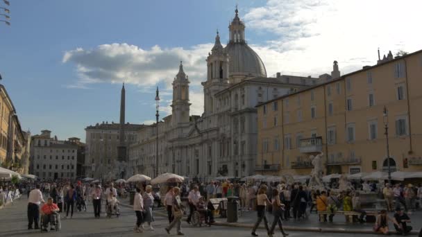 Ludzie Spacerujący Piazza Navona Rzym — Wideo stockowe