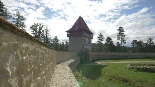石垣と浴室の塔 — ストック動画