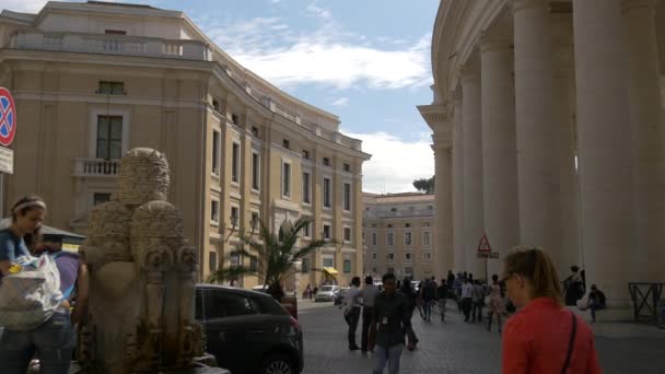 Fontana Delle Tiare Colonnades Yakınlarında — Stok video