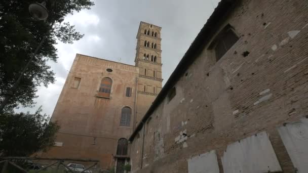 Glockenturm Der Basilika Santa Francesca Romana — Stockvideo