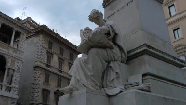 Marco Minghetti Heykeli Manzarası — Stok video