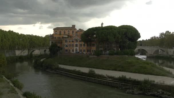 Nemocnice Fatebenefratelli Ostrově Tiber — Stock video