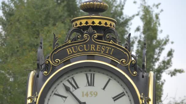 Bucareste Relógio Rua Vintage — Vídeo de Stock
