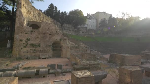 Ruínas Antigo Anfiteatro Romano — Vídeo de Stock