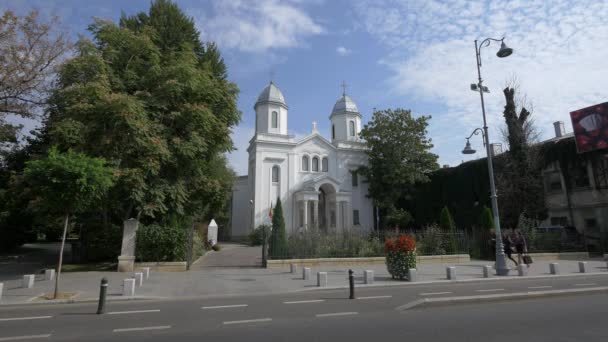Iglesia Blanca Bucarest — Vídeo de stock