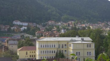 Brasov şehri yukarıdan görünüyor