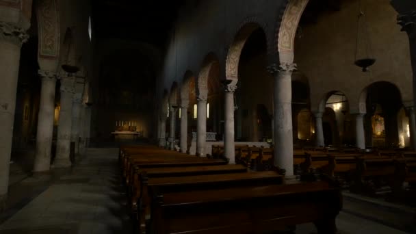 Εσωτερικό Μιας Εκκλησίας — Αρχείο Βίντεο