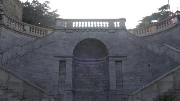Zoom Scala Dei Giganti Trieste — стокове відео