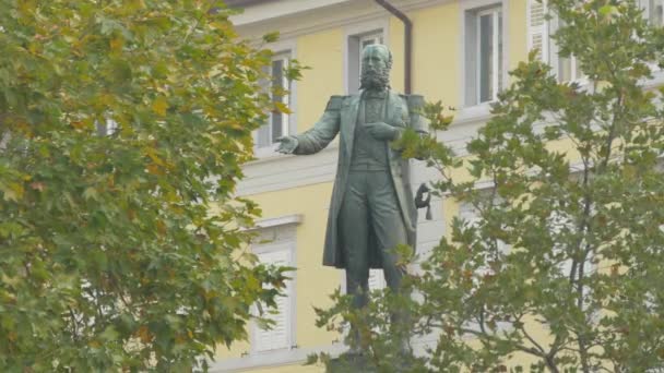 Erzherzog Ferdinand Maximillian Statue — Stockvideo