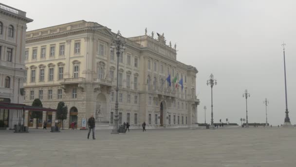 Palazzo Del Lloyd Trieste — Stockvideo