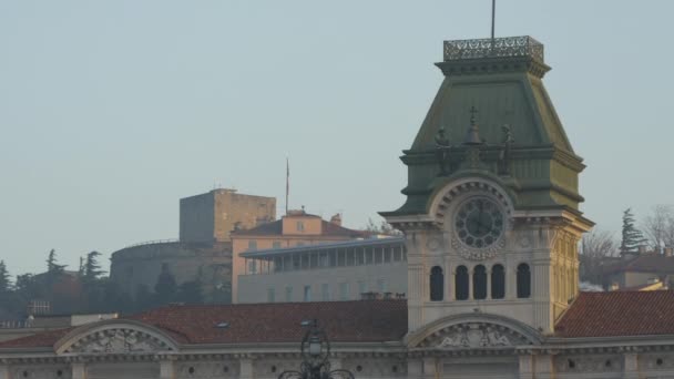 Torre Relógio Câmara Municipal Trieste — Vídeo de Stock