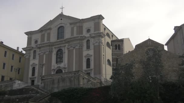 Santa Maria Maggiore Church Trieste — Stock Video